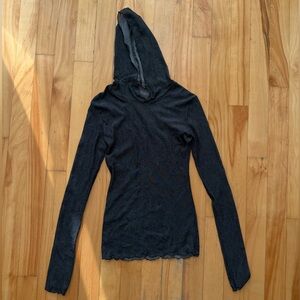 Mesh le château top with a hood